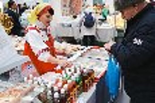 Учреждения ГУФСИН России по Красноярскому краю представили свою продукцию на ярмарке свежих продуктов